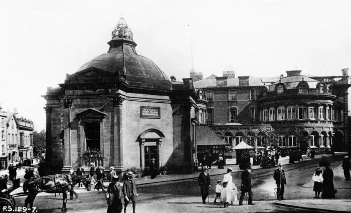 Framed Print : Royal Pump Room, Harrogate, West Yorkshire Framed Print : Royal Pump Room, Harrogate, West Yorkshire