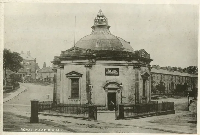 Framed Print : Royal Pump Room, Harrogate, Yorkshire Framed Print : Royal Pump Room, Harrogate, Yorkshire