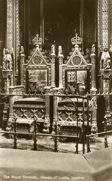 Framed Print : The Royal Thrones, House of Lords, London Framed Print : The Royal Thrones, House of Lords, London