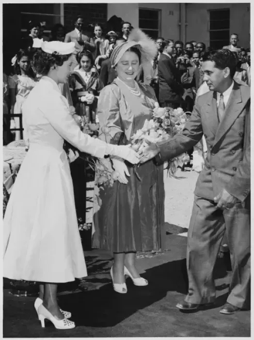 Framed Print : Royal Tour 1953 Framed Print : Royal Tour 1953