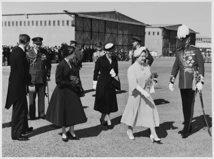 Framed Print : Royal Tour 1953 Framed Print : Royal Tour 1953