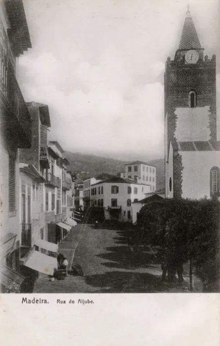 Framed Print : Rua do Aljube and Cathedral, Funchal, Madeira Framed Print : Rua do Aljube and Cathedral, Funchal, Madeira