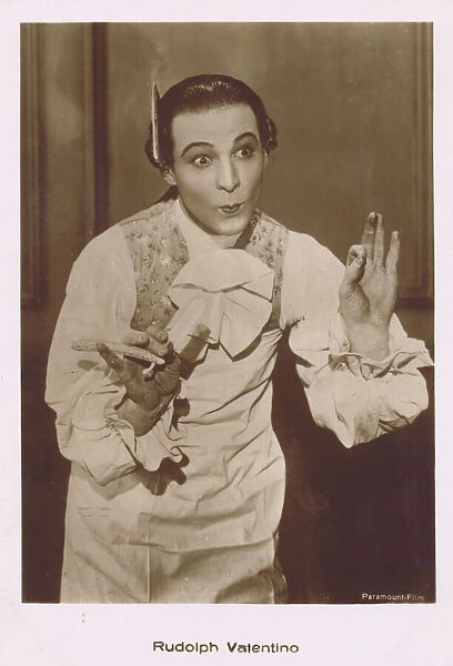 Rudolf Valentino in the film Monsieur Beaucaire, 1924