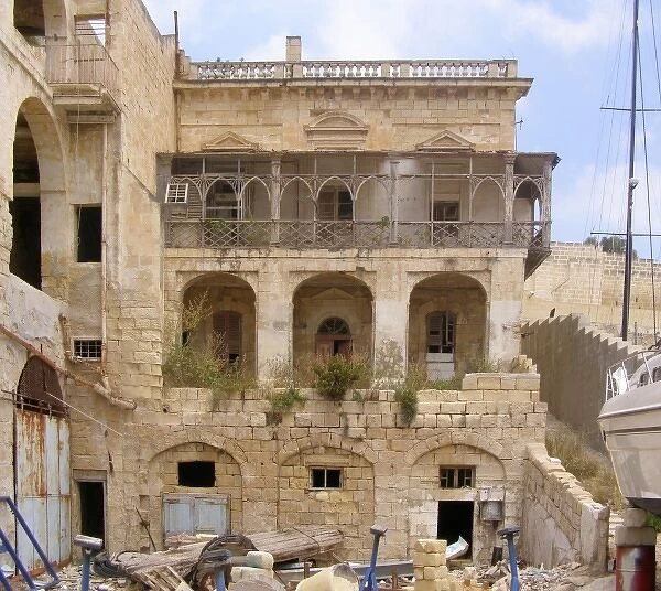 Ruined period limestone house, Kalkara, Malta