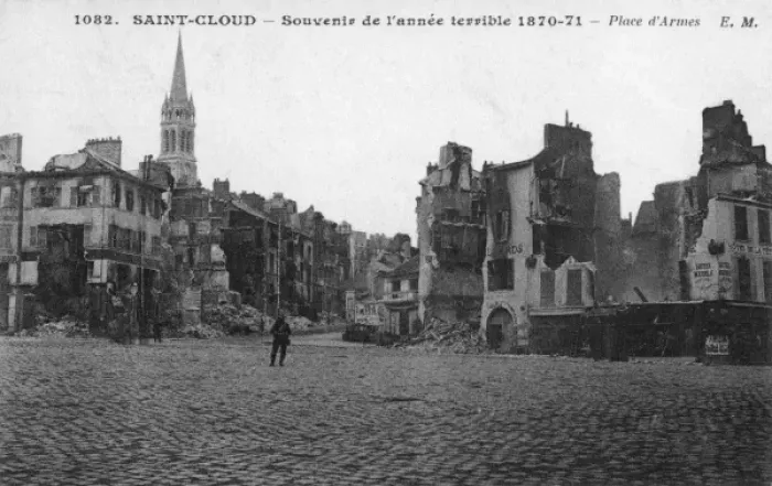 Framed Print : The ruins of Saint Cloud in Paris Framed Print : The ruins of Saint Cloud in Paris
