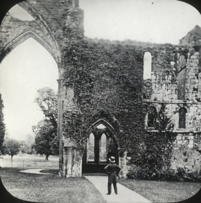 Framed Print : Ruins of an unidentified Church, Abbey or Chapel Framed Print : Ruins of an unidentified Church, Abbey or Chapel