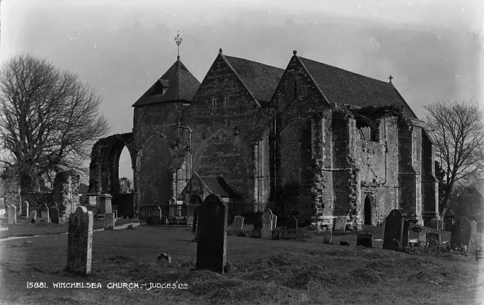 Framed Print : Ruins of Winchelsea Church Framed Print : Ruins of Winchelsea Church