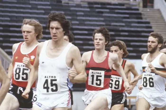 Framed Print : RUNNERS. Runners jostling for position on the race track. Date: 1980 Framed Print : RUNNERS. Runners jostling for position on the race track. Date: 1980