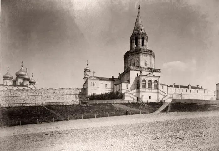Framed Print : Russia - Kazan Kremlin Tartarstan Framed Print : Russia - Kazan Kremlin Tartarstan