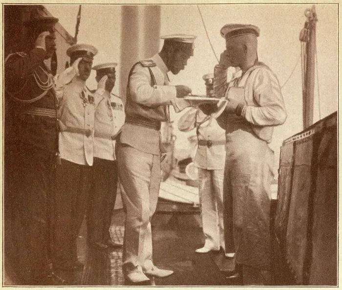 Framed Print : Russia - Tsar Nicholas II aboard L'Etendard, in Finland Framed Print : Russia - Tsar Nicholas II aboard L'Etendard, in Finland