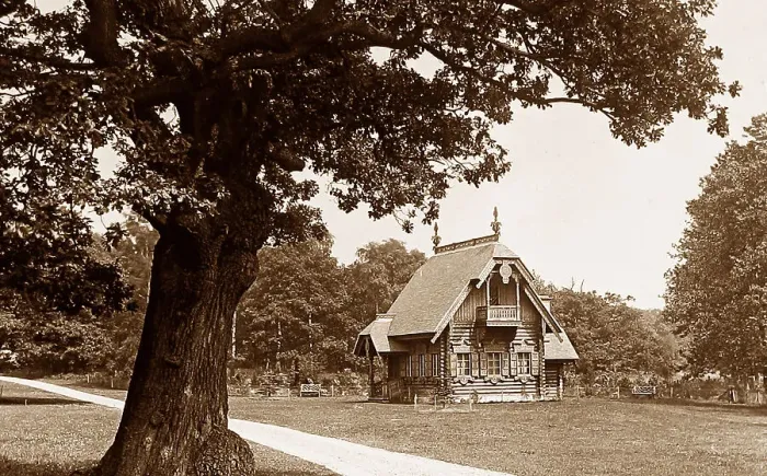 Framed Print : The Russian Cabin, Sherwood Forest, Welbeck Abbey Framed Print : The Russian Cabin, Sherwood Forest, Welbeck Abbey