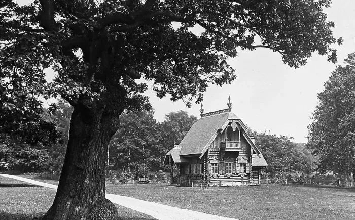 Framed Print : The Russian Cabin Welbeck Abbey Sherwood Forest Framed Print : The Russian Cabin Welbeck Abbey Sherwood Forest