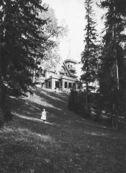 Framed Print : Russian Country House Framed Print : Russian Country House