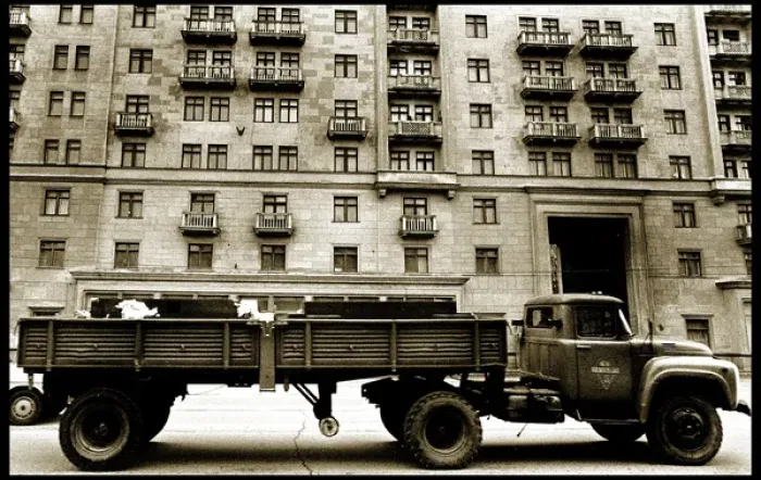 Framed Print : Russian lorry, Moscow Framed Print : Russian lorry, Moscow