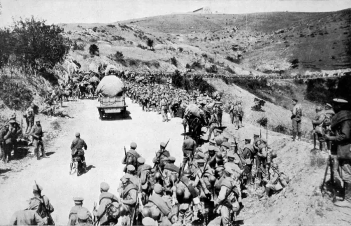 Framed Print : Russian soldieres at Salonika marching to the Balkan front Framed Print : Russian soldieres at Salonika marching to the Balkan front