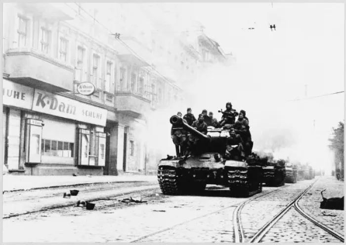 Framed Print : Russian Tanks in Berlin Framed Print : Russian Tanks in Berlin