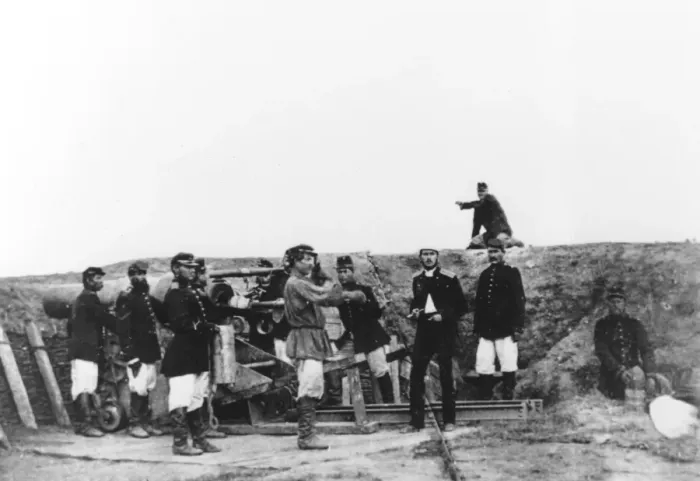 Framed Print : Russo-Turkish War, Siege Mortar + Crew Framed Print : Russo-Turkish War, Siege Mortar + Crew