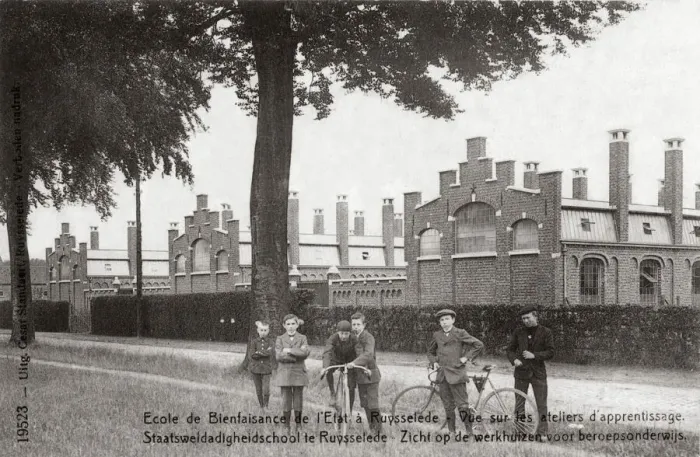 Framed Print : Ruysselede Reformatory, West Flanders - Apprentice Workshops Framed Print : Ruysselede Reformatory, West Flanders - Apprentice Workshops
