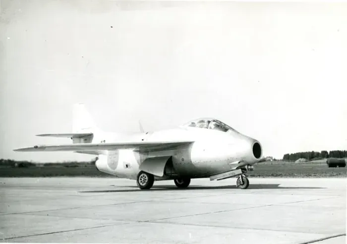 Framed Print : Saab J29A, 29106 Framed Print : Saab J29A, 29106