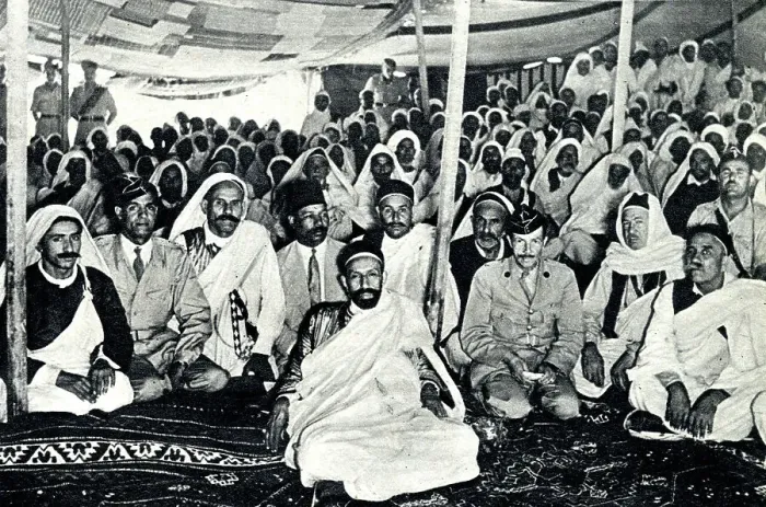 Framed Print : Said Al Idris Senussi of Libya with Margarba tribe, WW2 Framed Print : Said Al Idris Senussi of Libya with Margarba tribe, WW2