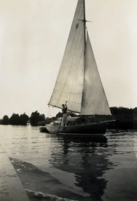 Framed Print : Sailing Barge, Horning, Norfolk Framed Print : Sailing Barge, Horning, Norfolk