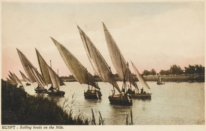 Framed Print : Sailing boats on the River Nile, Egypt Framed Print : Sailing boats on the River Nile, Egypt