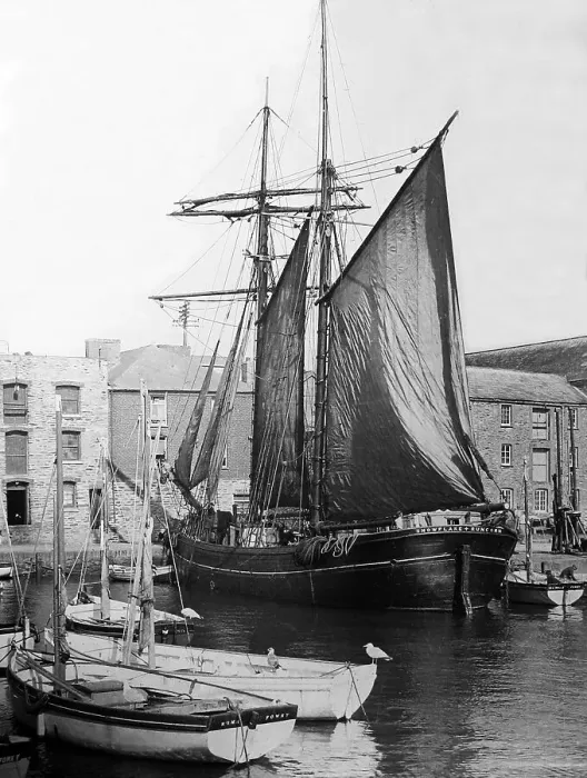 Framed Print : Sailing ship Snowflake from Runcorn in Mevagissey Framed Print : Sailing ship Snowflake from Runcorn in Mevagissey