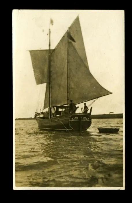 Framed Print : Sailing vessel at Poole, Dorset Framed Print : Sailing vessel at Poole, Dorset
