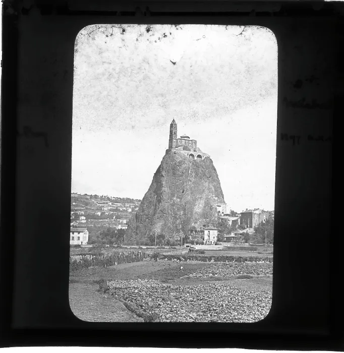 Framed Print : Saint Michel d'Aiguilhe, Le Puy-en-Velay, Auvergne Framed Print : Saint Michel d'Aiguilhe, Le Puy-en-Velay, Auvergne