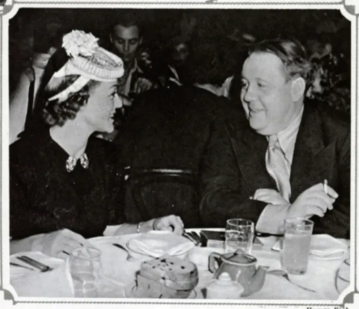 Framed Print : Sally Eilers and Charles Laughton Framed Print : Sally Eilers and Charles Laughton