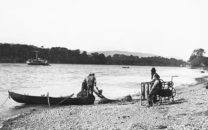 Framed Print : Salmon fishing on the River Tay Victorian period Framed Print : Salmon fishing on the River Tay Victorian period