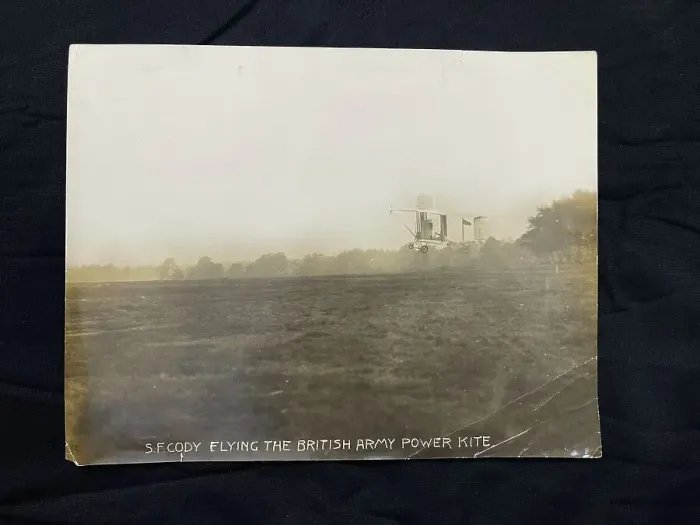 Framed Print : Samuel Cody flying in power kite, Samuel Cody Archive Framed Print : Samuel Cody flying in power kite, Samuel Cody Archive