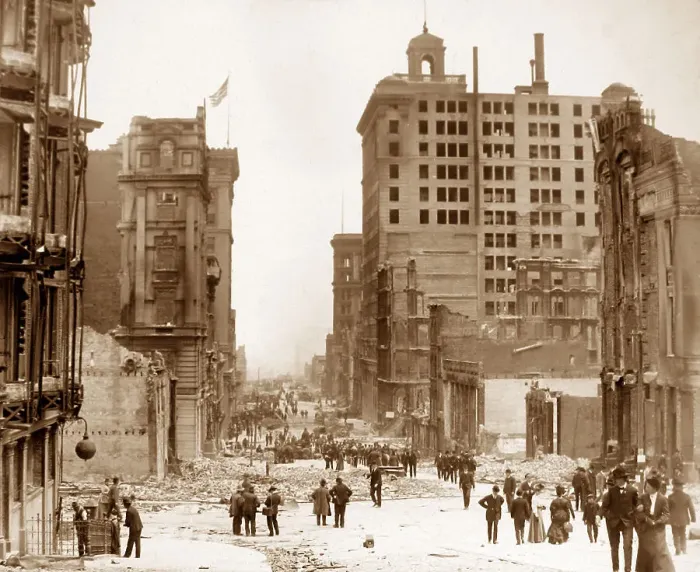 Framed Print : San Francisco Earthquake in 1906 Framed Print : San Francisco Earthquake in 1906