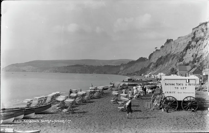 Framed Print : Sandown Beach Scene Framed Print : Sandown Beach Scene