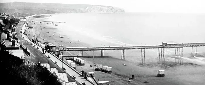 Framed Print : Sandown Pier, Isle of Wight Framed Print : Sandown Pier, Isle of Wight