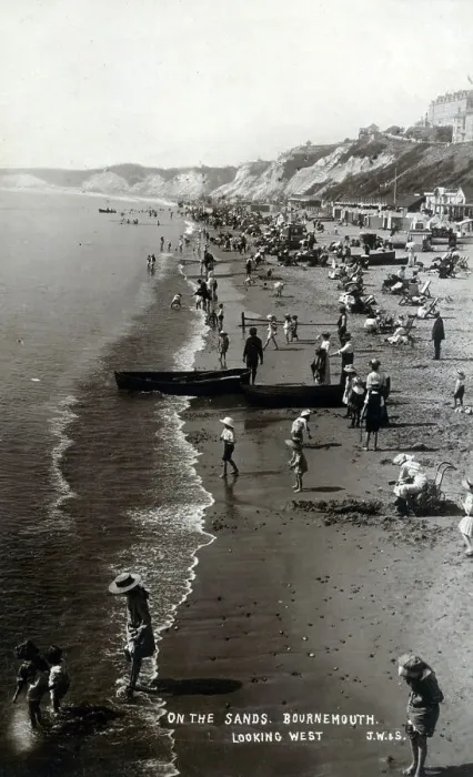 Framed Print : On the Sands - Bournemouth Beach, Dorset - view looking west Framed Print : On the Sands - Bournemouth Beach, Dorset - view looking west