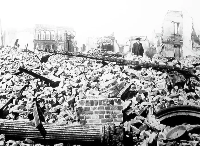 Framed Print : Sansome Street & California Street, San Francisco earthquake Framed Print : Sansome Street & California Street, San Francisco earthquake