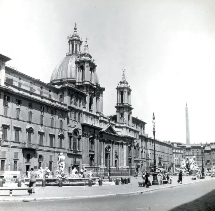 Framed Print : Sant Agnese in Agone, Piazza Navona, Rome, Italy Framed Print : Sant Agnese in Agone, Piazza Navona, Rome, Italy