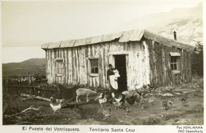 Framed Print : Santa Cruz Province Argentina - Smallholding Framed Print : Santa Cruz Province Argentina - Smallholding