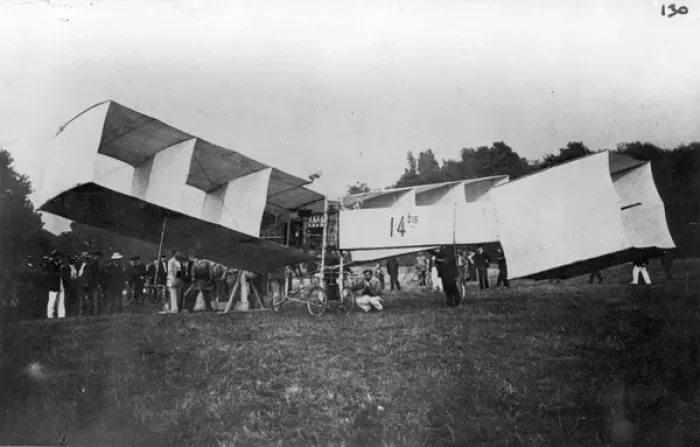 Framed Print : Santos-Dumont 14bis first flight in Europe 1906 Framed Print : Santos-Dumont 14bis first flight in Europe 1906