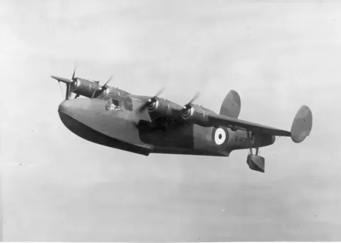 Framed Print : Saunders-Roe A37 Shrimp G-AFZS Framed Print : Saunders-Roe A37 Shrimp G-AFZS
