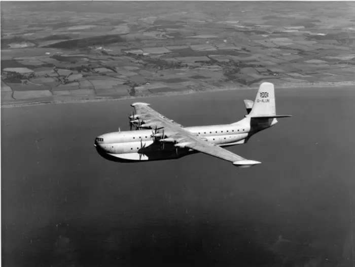 Framed Print : Saunders-Roe SR45 Princess G-ALUN in the air