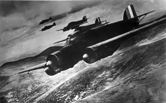 Framed Print : Savoia Marchetti S79 bomber Framed Print : Savoia Marchetti S79 bomber