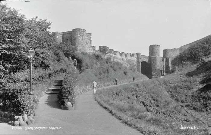 Framed Print : Scarborough Castle Framed Print : Scarborough Castle