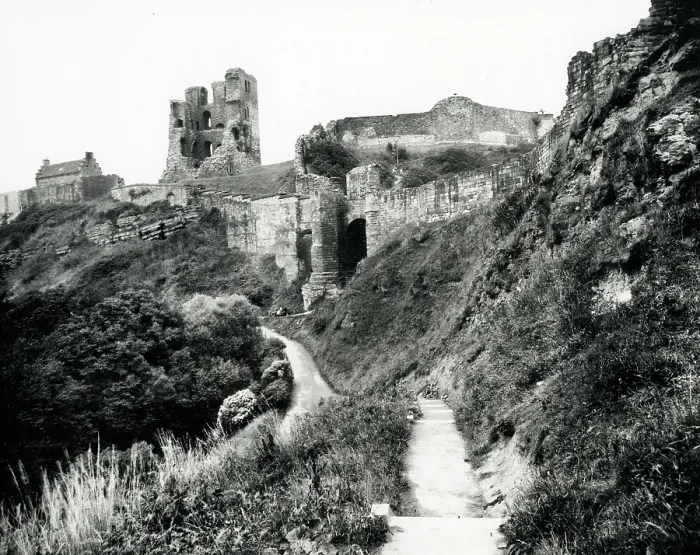 Framed Print : Scarborough Castle Framed Print : Scarborough Castle