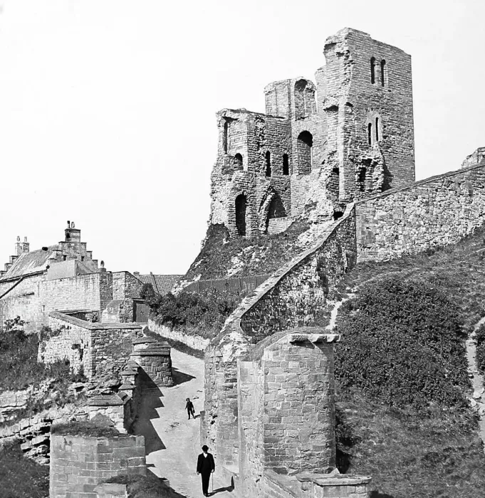 Framed Print : Scarborough Castle, Victorian period Framed Print : Scarborough Castle, Victorian period