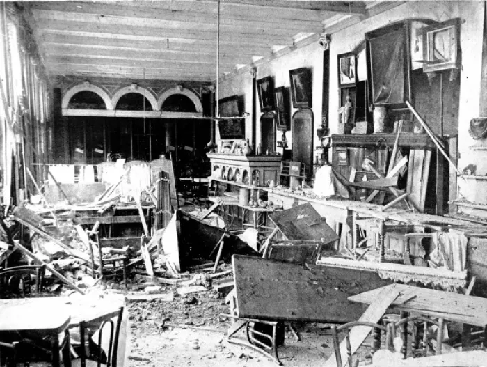Framed Print : A Scarborough Hotel wrecked by German shells: The devastated saloon of the Grand Framed Print : A Scarborough Hotel wrecked by German shells: The devastated saloon of the Grand