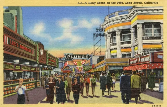 Framed Print : Scene on the Pike, Long Beach, California, USA Framed Print : Scene on the Pike, Long Beach, California, USA