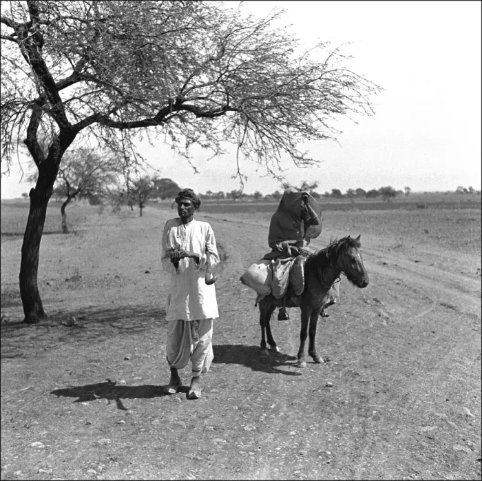 Framed Print : Scene on a road in Pakistan Framed Print : Scene on a road in Pakistan