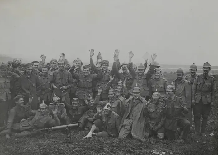 Framed Print : Scene from the Western Front, 1916-1918 Framed Print : Scene from the Western Front, 1916-1918